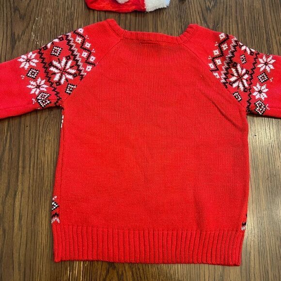 NWT Disney Mickey and Minnie Christmas Holiday hat and sweater set. Size 4T - Picture 2 of 10